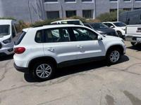 2017 Volkswagen Tiguan S, Push Start, Leather Interior, SKU:27072 Volk San Diego Auto Finders - Image 10