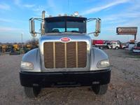 2012 Peterbilt 348 Tandem Rollback Flatbed Equipment Tow Truck Auto 20 S Manning Rd El Reno, Ok / N.E.Corner of I-40 & Manning - Image 4