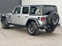 2019 Jeep Wrangler Unlimited Sport Altitude- No Accident History Federal Blvd. Denver. 80221 - Image 9