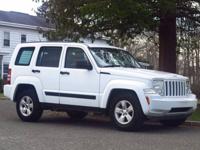2011 Jeep Liberty Sport 4x4 4dr SUV East Brunswick, NJ - Image 8