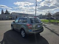 2015 Subaru Forester 4dr CVT 2.5i Premium PZEV Utility Body Wilkins Auto Center - Image 8