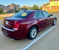 2016 Chrysler 300 Limited Katy - Image 6