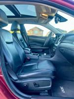 2016 Chrysler 300 Limited Katy - Image 10