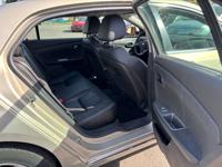 2011 Chevrolet Malibu Ltz remote start CLEAN TITLE / GREAT SERVICE RECORDS - Image 8