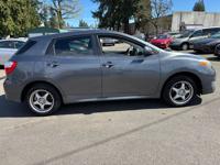 2010 Toyota matrix clean title runs amazing Free 90 days powertrain Guarantee - Image 6