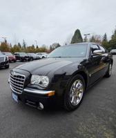 2006 Chrysler 300 300c Sedan 4d V8, Hemi, 5.7 Liter Sedan Dream City OVER 200 TRUCKS IN STOCK - Image 5