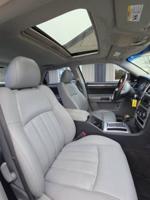 2006 Chrysler 300 300c Sedan 4d V8, Hemi, 5.7 Liter Sedan Dream City OVER 200 TRUCKS IN STOCK - Image 10