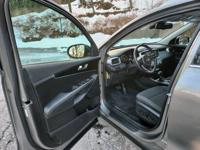 2017 Kia Sorento LX 7-Passenger Hauler! westchester - Image 6