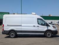 2017 Ford Transit-250 Refrigeration Reefer Long Mid Roof Van Van FAM Vans Inc - Image 9