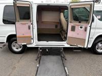 2008 Ford E250 - WHEELCHAIR VAN / HANDICAP VAN / ONLY 44K MILES! Wheelchair Van In Beaverton - Image 10