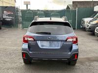 2018 Subaru Outback Limited - NAV / LEATHER / MOONROOF / ONLY 79K! Subaru In Beaverton - Image 5