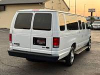 2013 Ford E350 Econoline - 15 PASSENGER / 1-OWNER / ONLY 12K MILES Ford E-350 van in Beaverton - Image 4