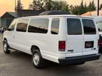 2013 Ford E350 Econoline - 15 PASSENGER / 1-OWNER / ONLY 12K MILES Ford E-350 van in Beaverton - Image 8