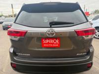 2017 Toyota Highlander XLE AWD*LOW MILES*SUPER CLEAN*FULLY LOADED* SUPERIOR AUTO SALES - Image 8