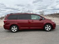📲2015 TOYOTA SIENNA "LE" FWD 8-PASSENGER * LOADED * SERVCD * PRISTINE 📱MERIDEN - Image 9