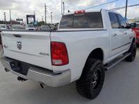 2015 RAM 1500 SLT 4x4 4dr Crew Cab 5.5 ft.SB Pickup Financing Available Houston - Image 8