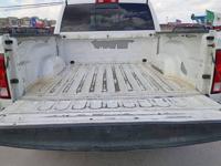 2015 RAM 1500 SLT 4x4 4dr Crew Cab 5.5 ft.SB Pickup Financing Available Houston - Image 10