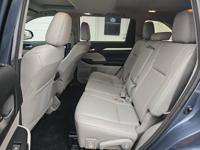 2018 Toyota Highlander XLE FWD 64K MILES Clean History SUPER CLEAN SUV My Auto Broker Service saves you TIME / MONEY on any car - Image 10