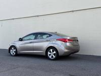 2013 Hyundai ELANTRA GLS-Clean inside and out. You wont find a nicer E Jacksonville - Image 4
