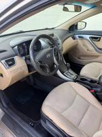 2013 Hyundai ELANTRA GLS-Clean inside and out. You wont find a nicer E Jacksonville - Image 8