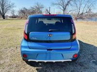 2018 Kia Soul Runs drives looks great Our website is Motorhubnj.com - Image 9