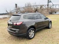2015 Chevy Traverse Lt 6cyl 3rd row Great shape runs great Our website is Motorhubnj.com - Image 5