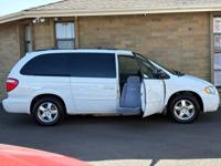 2005 Dodge Grand Caravan - WHEELCHAIR VAN / SIDE LOAD + REAR / 47K MI! Wheelchair Van In Beaverton - Image 3