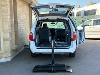 2005 Dodge Grand Caravan - WHEELCHAIR VAN / SIDE LOAD + REAR / 47K MI! Wheelchair Van In Beaverton - Image 7