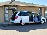 2005 Dodge Grand Caravan - WHEELCHAIR VAN / SIDE LOAD + REAR / 47K MI! Wheelchair Van In Beaverton - Image 8