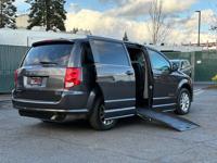 2019 Dodge Grand Caravan SXT - WHEELCHAIR VAN / HANDICAP VAN / 73K MI Wheelchair Van In Beaverton - Image 4