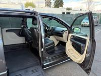 2019 Dodge Grand Caravan SXT - WHEELCHAIR VAN / HANDICAP VAN / 73K MI Wheelchair Van In Beaverton - Image 10