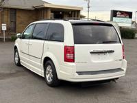2009 Chrysler Town & Country Touring - WHEELCHAIR VAN / SIDE LOADER! Wheelchair Van In Beaverton - Image 6