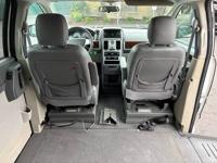 2009 Chrysler Town & Country Touring - WHEELCHAIR VAN / SIDE LOADER! Wheelchair Van In Beaverton - Image 10