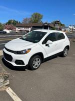 2018 Chevrolet Trax LS Feasterville Trevose - Image 3