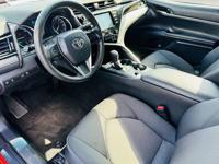 2020 Toyota Camry Hybrid LE 50 MPG Average city of san diego - Image 10