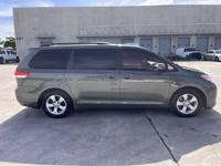 2013 Toyota Sienna HANDICAP WHEELCHAIR SCOOTER LIFT cargo vans a + Cita auto Sales - Image 9