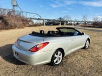 2006 Toyota Camry Solara SE V6 2dr Convertible _Toyota_ _Camry Solara_ _Convertible_ - Image 9