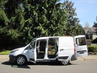 2018 FORD TRANSIT CONNECT CARGO***ULTRA CLEAN AND GOOD*** BELLEVUE*CARGO VAN-WORK READY TODAY! - Image 3