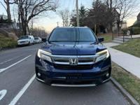 2022 Honda Pilot Touring AWD Staten Island NY - Image 4