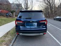 2022 Honda Pilot Touring AWD Staten Island NY - Image 9