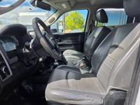 2018 Ram 4500 FLATBED DUALLY 4X4 6.4 BEAST WHEAT RIDGE - Image 7