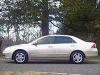 2006 Honda Accord EX 4dr Sedan 5A East Brunswick, NJ - Image 3