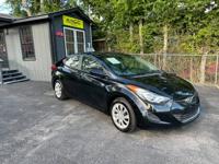 2012 HYUNDAI ELANTRA Madison - Image 2