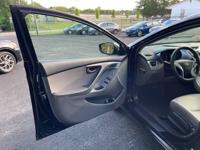 2012 HYUNDAI ELANTRA Madison - Image 10