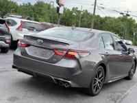 2021 Toyota Camry SE 4dr Sedan CRYSTAL AUTO SALES ~ NASHVILLE - Image 7