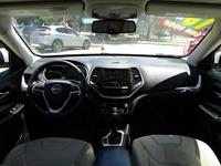 2016 JEEP CHEROKEE LATITUDE - Image 8