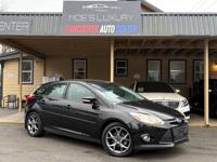 2014 Ford Focus SE Hatchback // Only 79k mi Clean Title // Vancouver Auto Center - Image 2