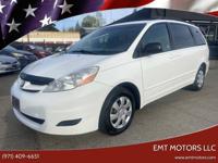 2009 Toyota Sienna LE 8 Passenger 4dr Mini Van TRADES WELCOME!!