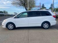 2009 Toyota Sienna LE 8 Passenger 4dr Mini Van TRADES WELCOME!! - Image 3