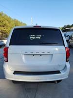 2015 Dodge Grand Caravan SE Mobility Handicap Wheelchair Van - Image 6